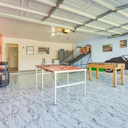 San Antonio Home With Game Room, 9 Mi To Seaworld! Eksteriør billede