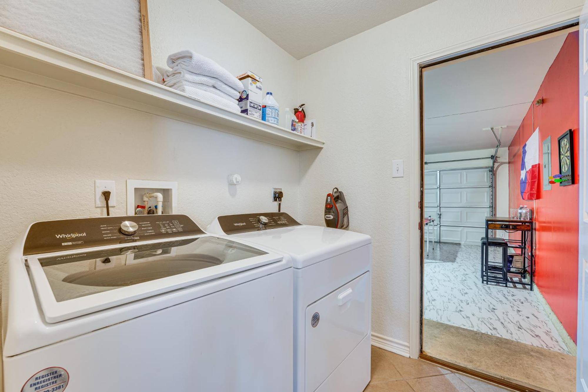 San Antonio Home With Game Room, 9 Mi To Seaworld! Eksteriør billede