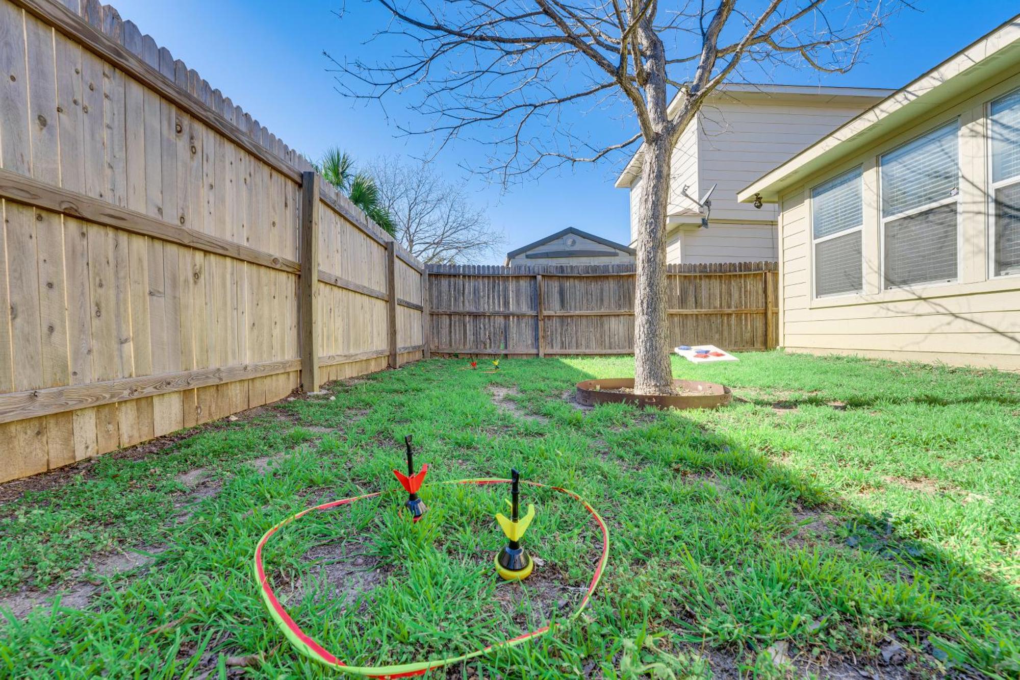 San Antonio Home With Game Room, 9 Mi To Seaworld! Eksteriør billede